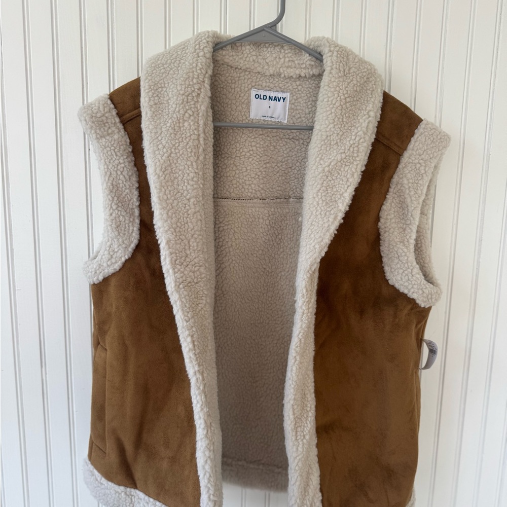 Old Navy Brown and Cream Sherpa Vest
